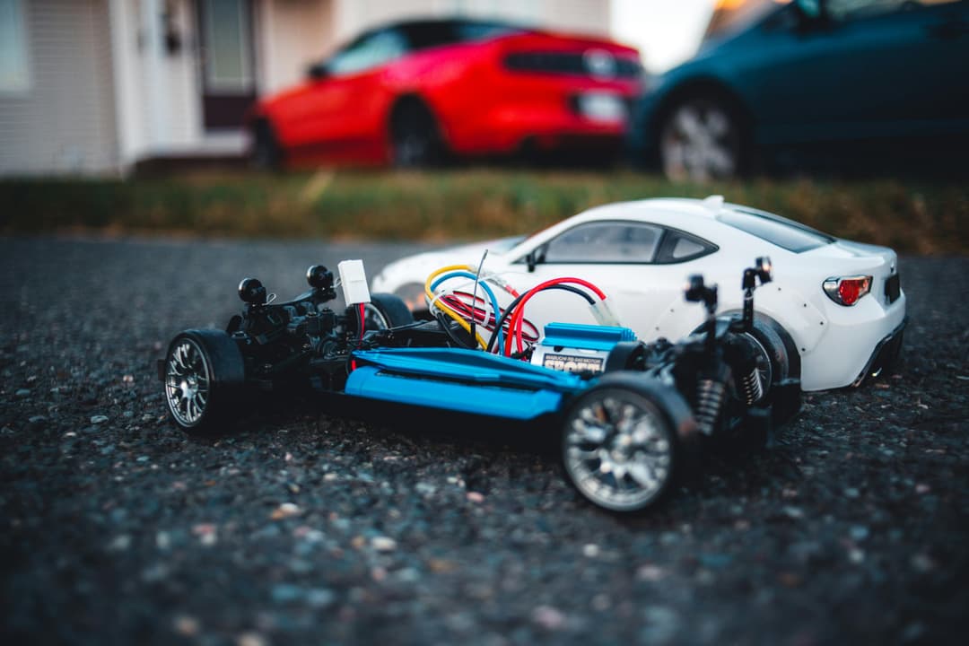 Top 10 greșeli frecvente în proiectele auto făcute acasă