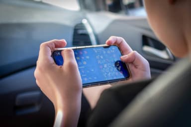 Aplicații mobile pentru întreținerea mașinii – testate