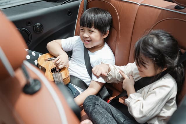 Scaun auto ISOFIX – alegere sigură pentru fată și băiat