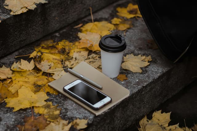 Set up banc mobil de lucru în 3 pași simpli