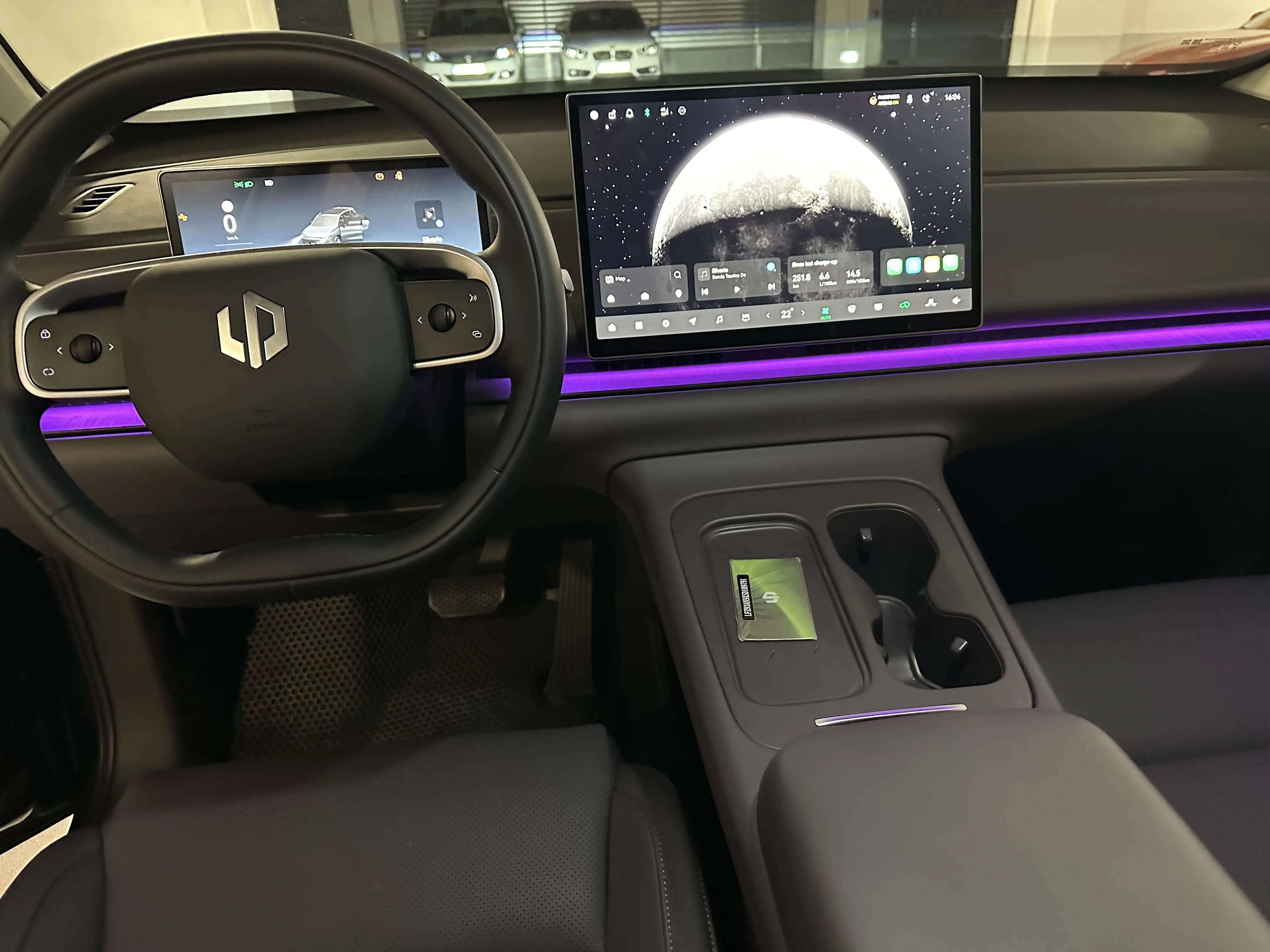 Leapmotor C10 REEV 2025 – SUV-ul de familie cu autonomie uriașă și interior modern