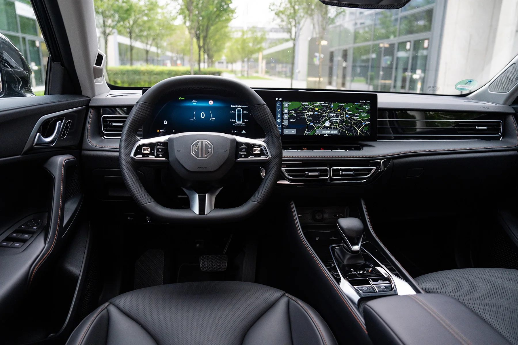 Test drive MG HS 2024: O nouă eră în segmentul SUV-urilor compacte
