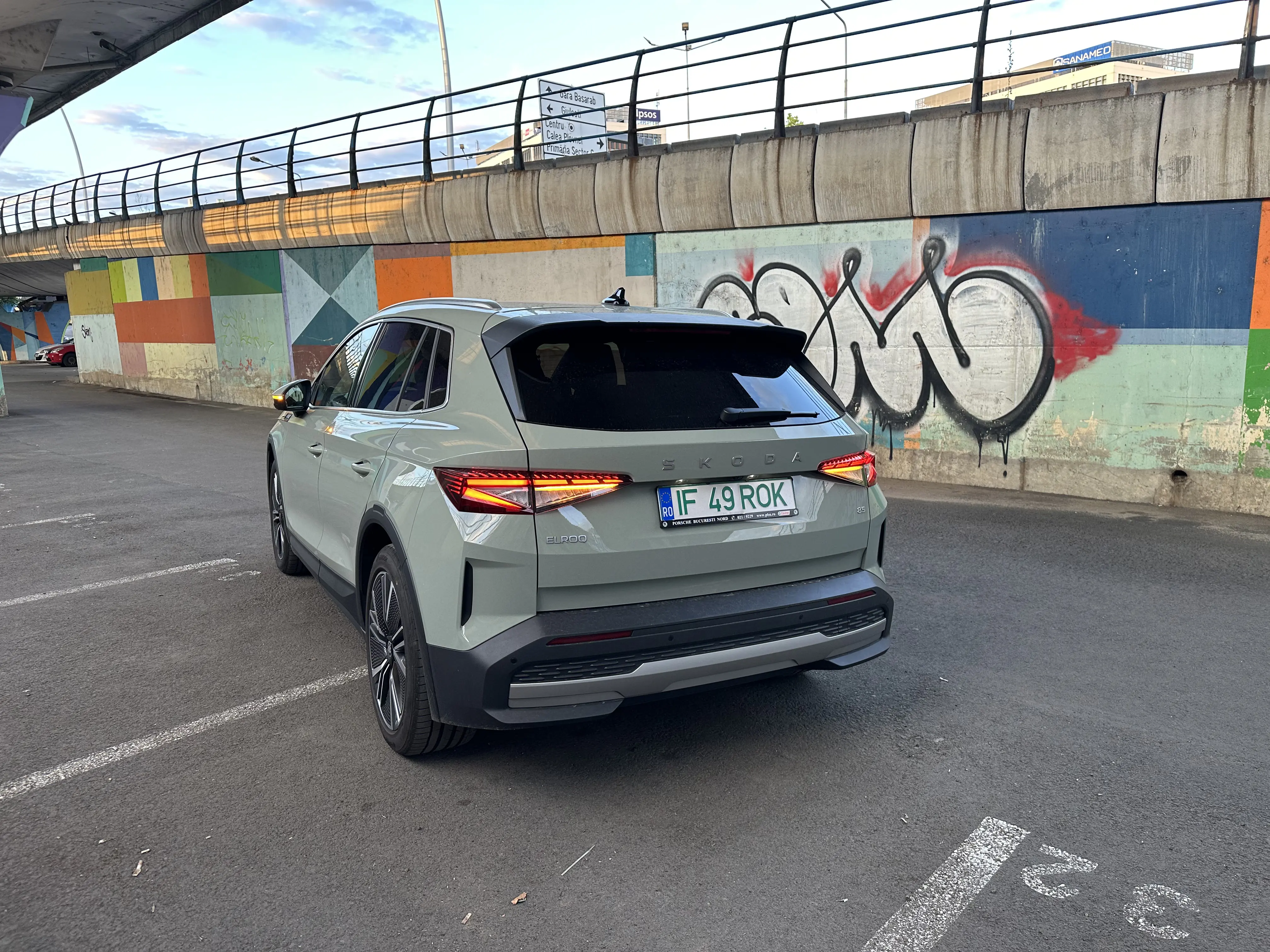 Test drive Skoda Elroq 85: Am condus SUV-ul electric și nu este ce te aștepți